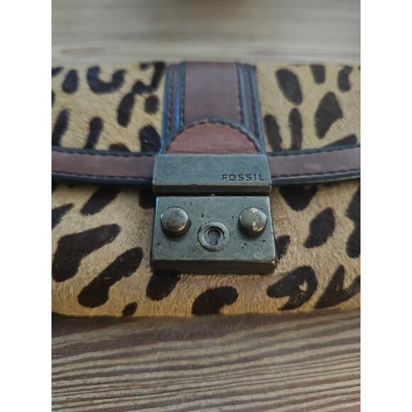 Fossil Full Size Leopard Calf Hair & Brown Leather Wallet - Picture 6 of 15